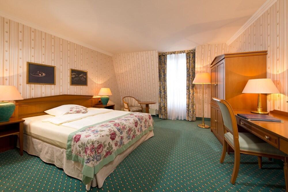 Hotel Am Schlosspark ゴータ エクステリア 写真